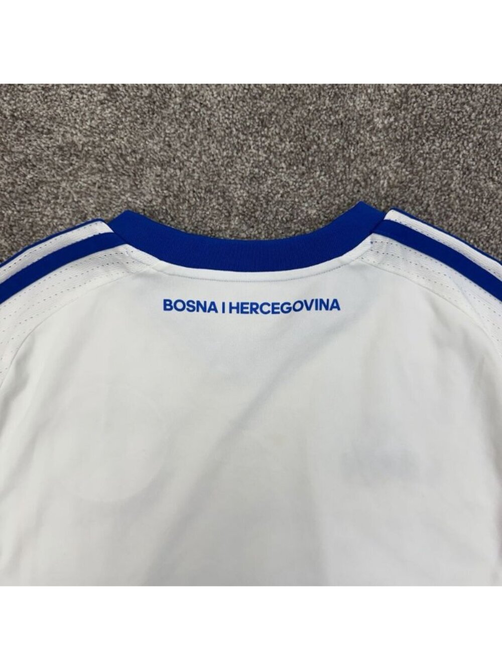 adidas Men's Bosnia and Herzegovina National Soccer Jersey Size M White Blue EUC - Picture 6 of 11